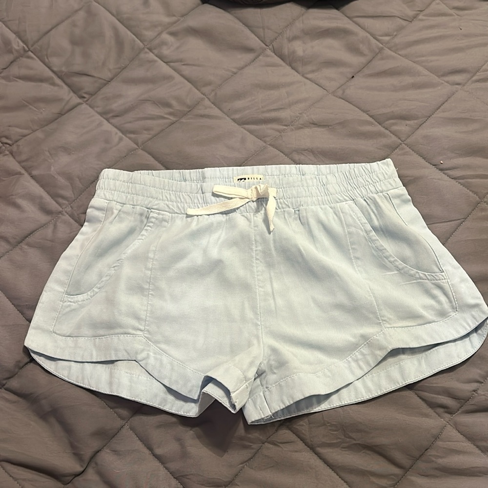 Youth billabong shorts